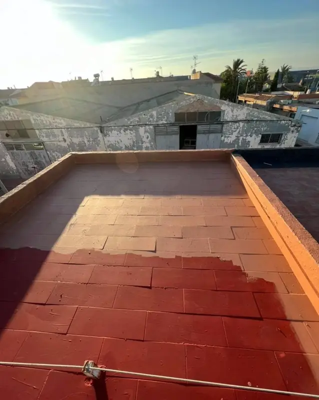 Impermeabilización de terraza con caucho - antes