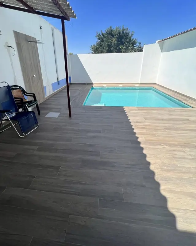 Piscina en patio, desde cero - después